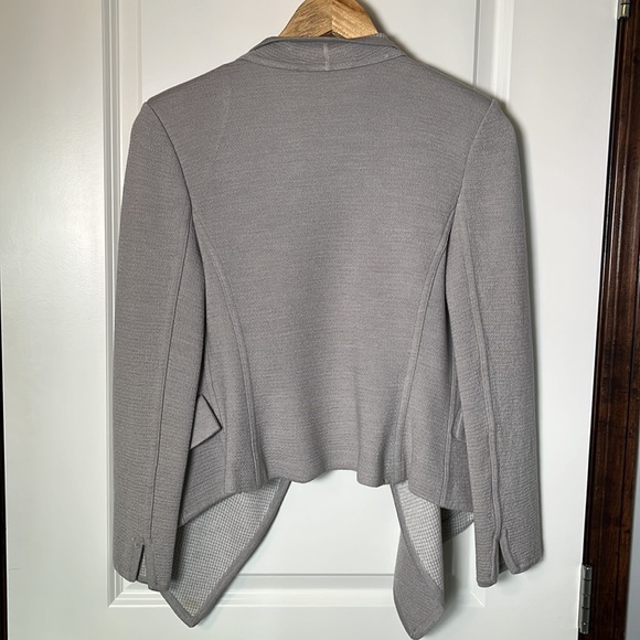 St. John Drape Front Waterfall Jacket - Picture 3 of 5